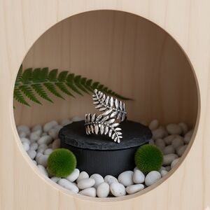 Boho Chic Style Adjustable Olive Leaf Ring Antique Silver Finish Fits Sizes 6-9